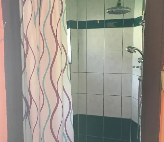 V Hostovskom Dome Flower Apartamento