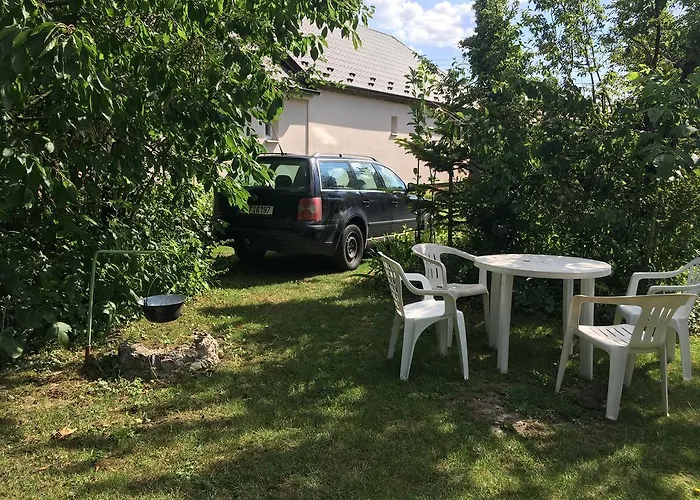 V Hostovskom Dome Flower Apartamento