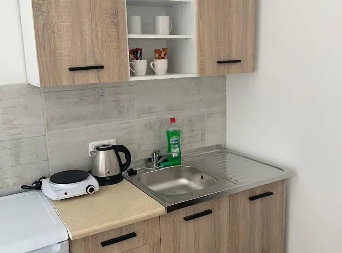 V Hostovskom Dome Flower * Veľký Meder